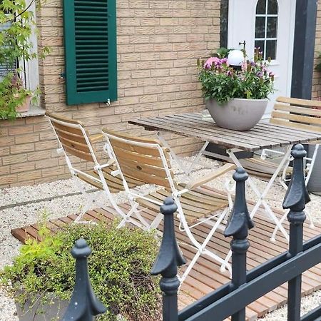 A La Maison Bielefeld City Nah Exterior photo